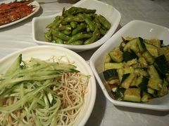 -霄汉牛三鲜湖北砂锅菜(万松园2店)