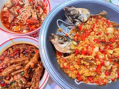 -堂瓦里·33年传统赣菜(第一街区店)