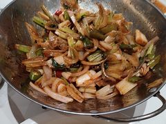 -梅利汴京烤鸭•开封豫菜地标店(东大街店)