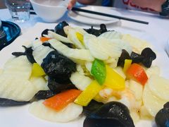 彩椒鲜虾炒山药-双井轩(双井店)