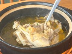-品鲜村农家菜·阳澄湖大闸蟹(总店)