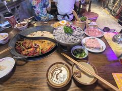 -萍姐火锅·公路夜市(武汉首店)