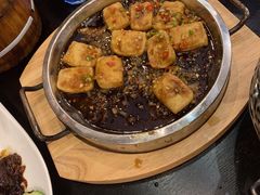 -河畔春天时尚餐厅