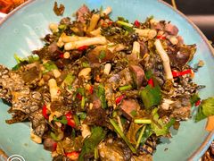 鱼腥草树皮拌牛肉-怡得观滇餐厅·地道昆明菜·1996(海埂大坝店)