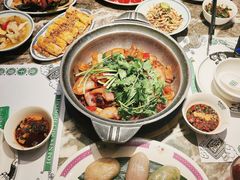 -禄婶鸡煲·打边炉