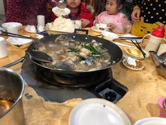 -龙回山庄