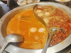 -沸炉重庆老火锅(军事博物馆店)