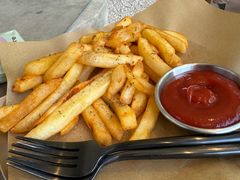 -J Create城市露营咖啡·简餐·宠物(上海动物园店)