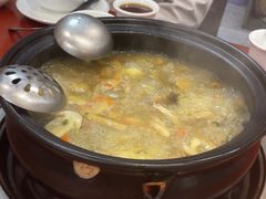 -菌之家·专业纯野生菌火锅·特色炒菌