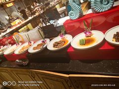 -领鲜活海鲜榴莲自助火锅(东门店)