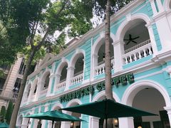 -星巴克臻选(广州沙面店)