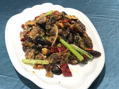 蚕蛹爆鸡心-名都饭店