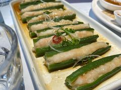 秋葵酿虾滑-野蔓果·山野菜(西湖景区·龙井茶田店)