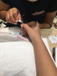 -进巍美甲美睫店