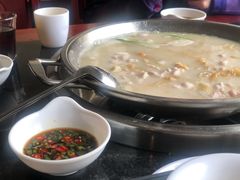 -老来福·非遗酸汤兔(凯旋路店)