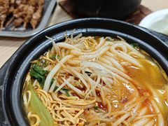 -傣家妹子过桥米线(一号店)