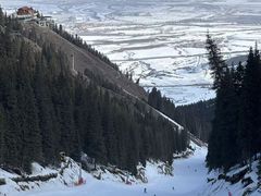 -丝绸之路山地度假区滑雪场