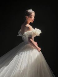 -乐派诗婚纱摄影