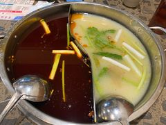 -肖肖酸萝卜鱼火锅(总店)