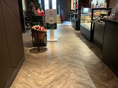 -星巴克臻选(南京金茂览秀城店)