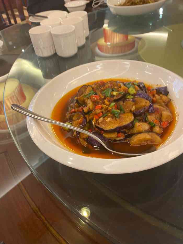 静海轩湘菜王-"本来想去旁边吃的,停车的时候看到了长沙宾.