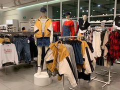 -H&M(华润万象城店)