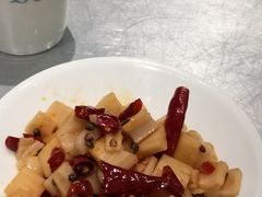 酸辣藕丁-姚姚酸菜鱼·金戈戈香港豉油鸡(喜荟城联名店)