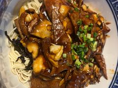 -沪西老弄堂面馆(定西路店)