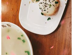 -三两春肚肺汤(崂山路店)