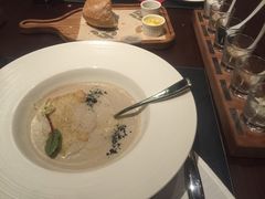 餐前包-恰餐厅及酒吧 CHAR Bar & Grill (北京丽都皇冠假日店)