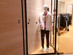 -sandro(港汇恒隆广场店)
