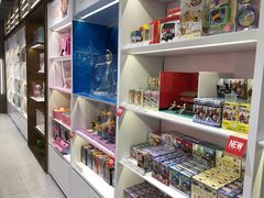 -泡泡玛特POPMART(蓝色港湾店)