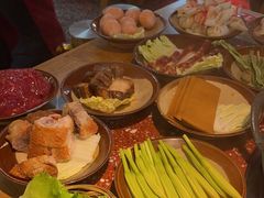 -赵美丽·重庆社区火锅·直营店(火车东站·中豪国际店)