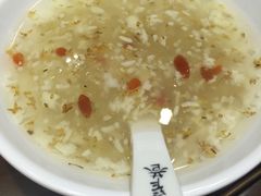 -张氏宽窄巷成都名小吃(茂业百货华强北店)