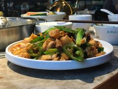 葱姜炒鱼杂-淘米捞·米汤脆鲩鱼火锅(福田皇岗店)