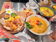 -小小集渔·泰式大排档(太古里香槟店)