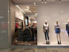 -H&M(鹏欣水游城店)