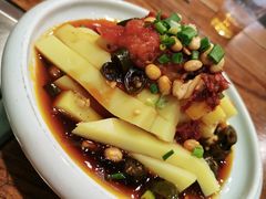 -亮欢寨酸汤鱼(沙冲路店)