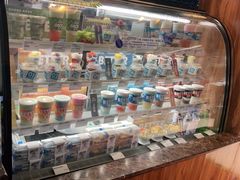 零售区-Blueglass酸奶(华贸购物中心店)
