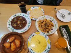 -萨莉亚意式餐厅(杭州滨江天街店)