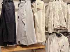 -Hollister(天环广场店)