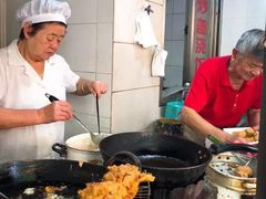 -阿婆油墩子(五里桥路188弄小区店)