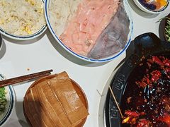 -卤校长老火锅(杨家坪直营店)