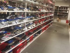 -唯品会(北京国瑞城店)