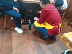 -三里屯土灶炖公鸡地锅鸡(江东店)