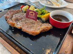 -必胜客(WOW朝阳商业城店)