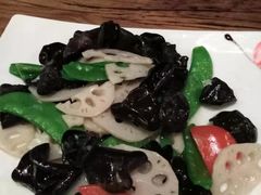 荷塘小炒-YAFEE雅菲·粤菜·湘菜·融合菜(魏公村店)