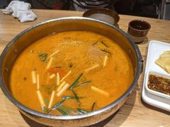 -黔诚酸汤牛肉(甲秀楼店)