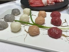 四宝丸子-红鼎豆捞·非遗鲍皇汤火锅(宝丰路店)