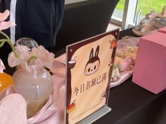 -奔驰上海利星(七宝店)